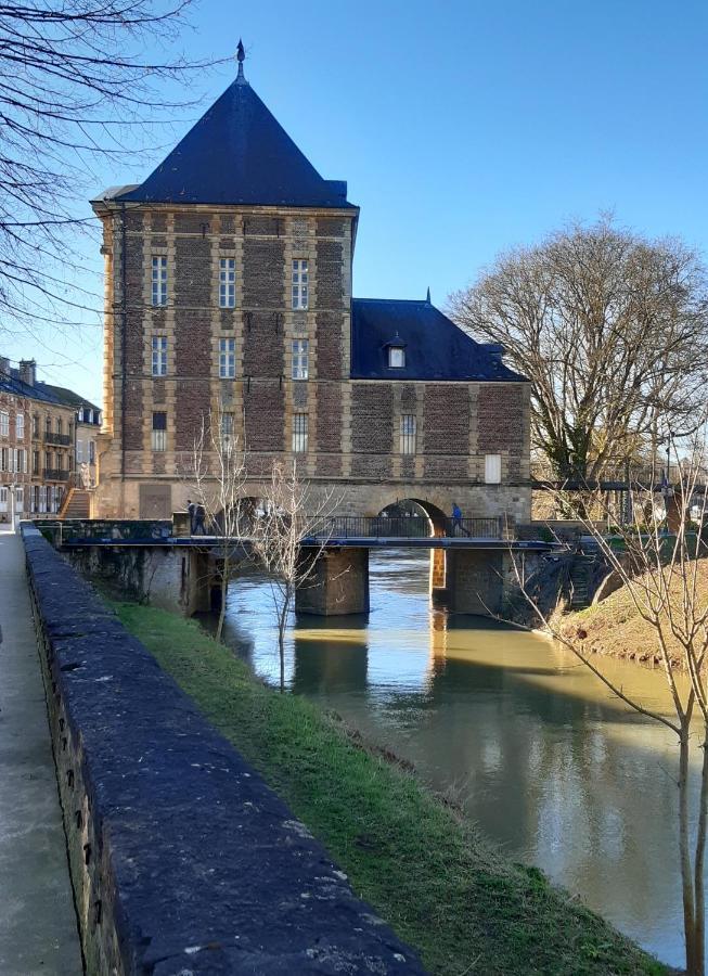 Appartamento Bulle D'Ardenne Charleville-Mézières Esterno foto